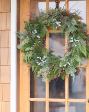 Load image into Gallery viewer, Sidekick Brewing Winter Wreath Workshop
