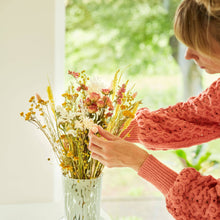 Load image into Gallery viewer, Dried Flowers Field Bouquet
