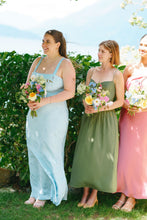 Load image into Gallery viewer, Flower School - Wedding Flower Intensive
