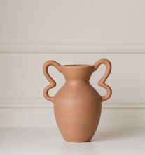 Load image into Gallery viewer, Butterfly Ceramic Vase
