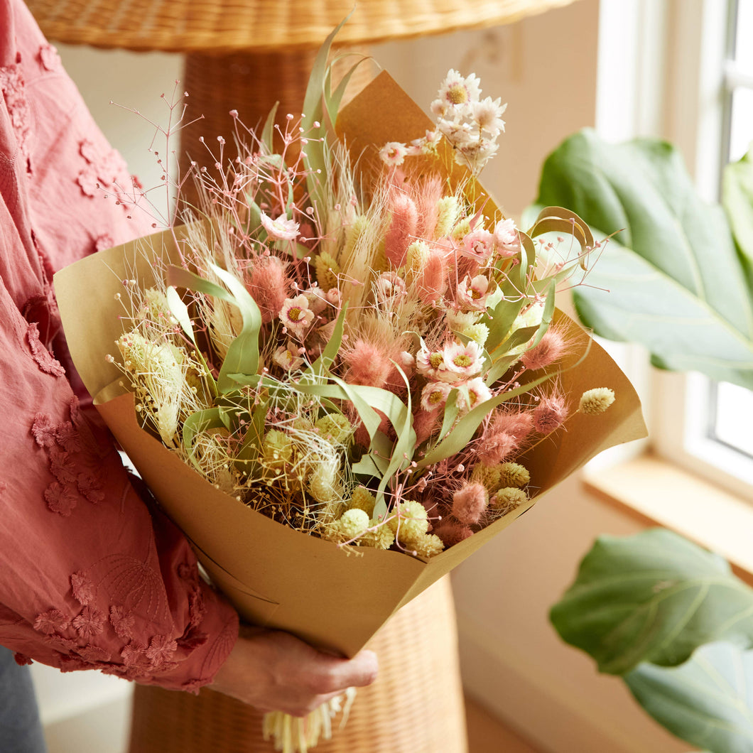 Classic Dried Bouquet