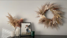 Load image into Gallery viewer, Full Circle Pampas Wreath
