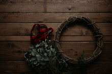 Load image into Gallery viewer, Kids DIY Wreath Kit
